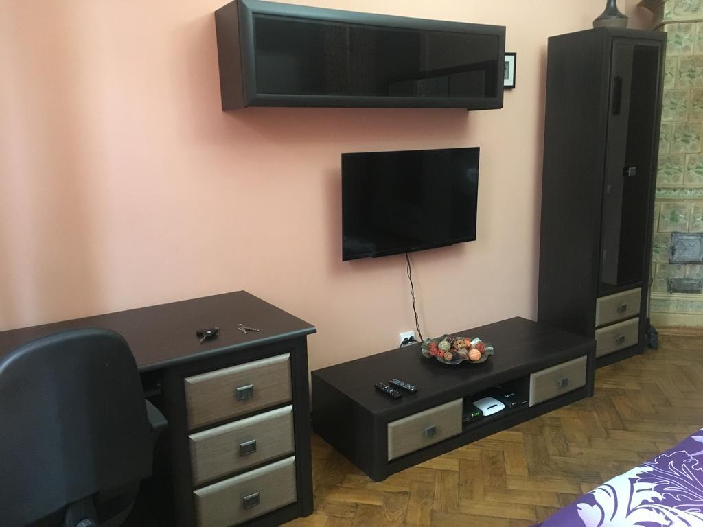 1 Starodubska Apartment Lviv Dış mekan fotoğraf